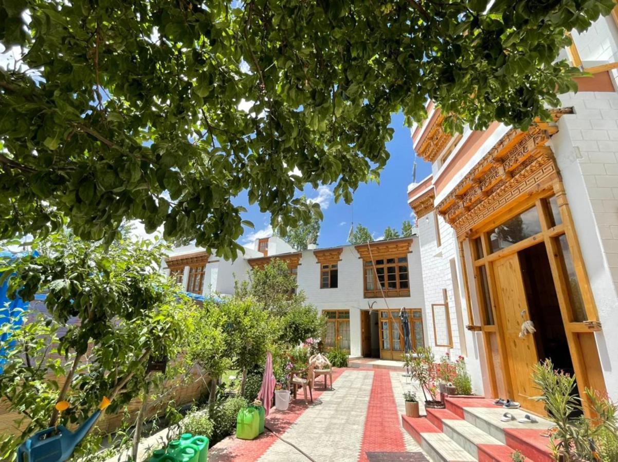 Jimmy'S Homestay Léh Exteriér fotografie